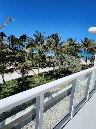 19201 Collins Ave 117, Sunny Isles Beach FL - photo 6 of 37