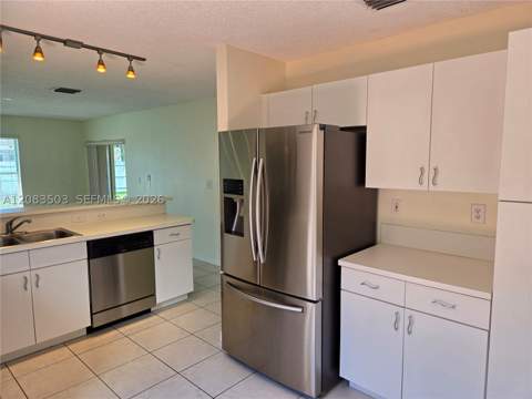 14246 SW 162nd St, Miami FL - photo 10 of 35