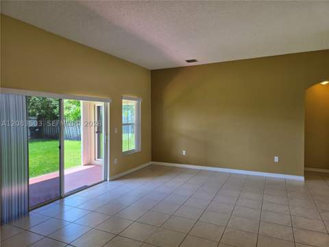 14246 SW 162nd St, Miami FL - photo 6 of 35