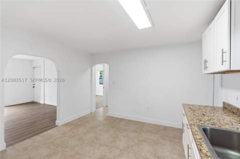 16860 NE 3rd Ct, North Miami Beach FL - photo 18 of 43