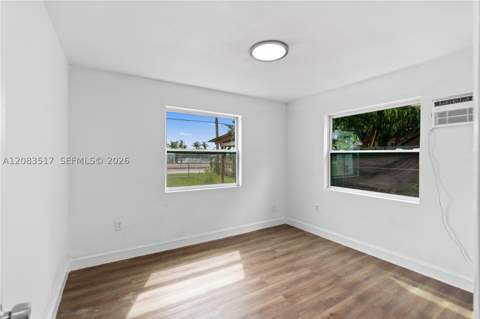 16860 NE 3rd Ct, North Miami Beach FL - photo 20 of 43