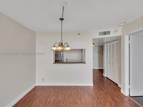 2555 Collins Ave 1604, Miami Beach FL - photo 18 of 31