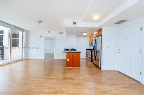 4100 Salzedo St 919, Coral Gables FL - photo 7 of 37