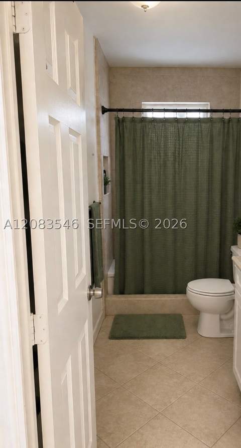 16240 SW 83rd Ln, Miami FL - photo 8 of 10