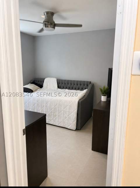 16240 SW 83rd Ln, Miami FL - photo 9 of 10