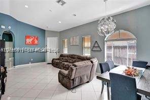 2240 NE 37th Rd, Homestead FL - photo 11 of 52