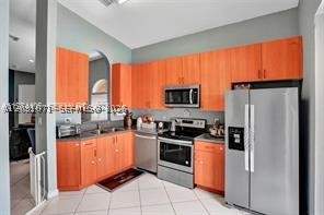 2240 NE 37th Rd, Homestead FL - photo 17 of 52