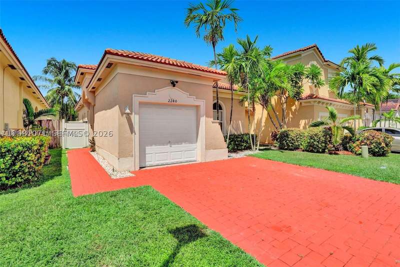 3 bedroom SingleFamilyResidence at 2240 NE 37th Rd, Portofino Bay, Homestead — photo 2