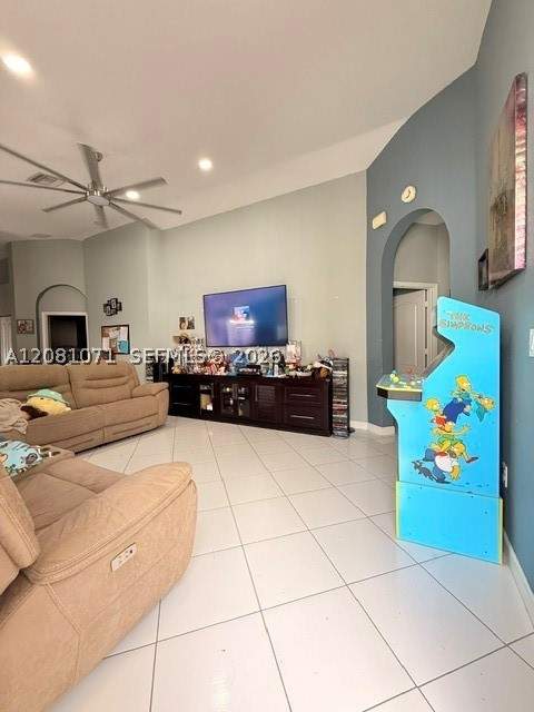 2240 NE 37th Rd, Homestead FL - photo 6 of 52