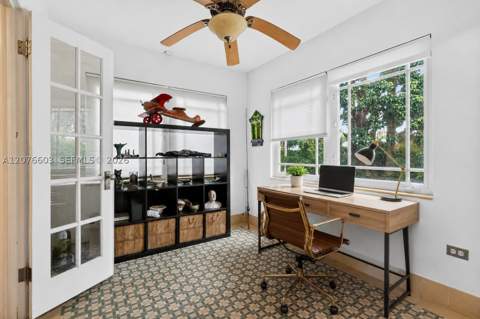 704 NE 88th St, Miami FL - photo 13 of 30