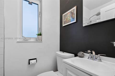 704 NE 88th St, Miami FL - photo 14 of 30