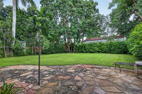 704 NE 88th St, Miami FL - photo 22 of 30