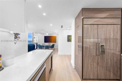 100 S Pointe Dr 1409/10, Miami Beach FL - photo 10 of 23