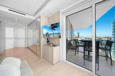 100 S Pointe Dr 1409/10, Miami Beach FL - photo 18 of 23