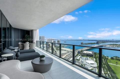 1000 Biscayne Blvd 3402, Miami FL - photo 11 of 45