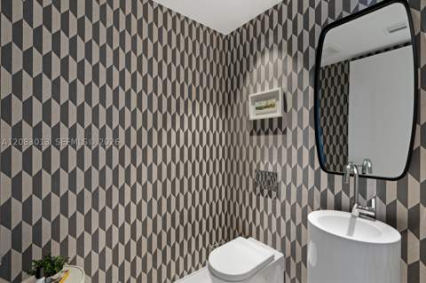1000 Biscayne Blvd 3402, Miami FL - photo 16 of 45