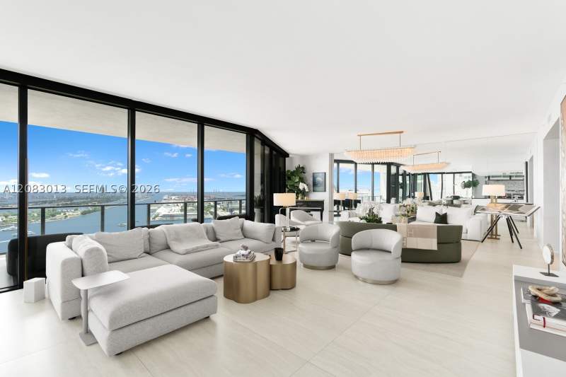 4 bedroom Condominium at 1000 Biscayne Blvd 3402, One Thousand Museum Condo, Miami — photo 2