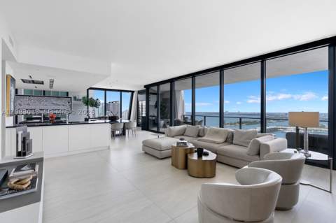 1000 Biscayne Blvd 3402, Miami FL - photo 8 of 45