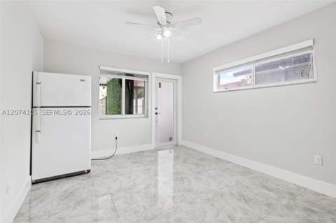 3197 W 79th Pl, Hialeah FL - photo 23 of 33