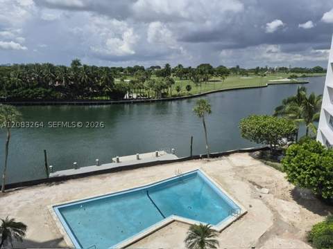 9100 W Bay Harbor Dr 5B, Bay Harbor Islands FL - photo 9 of 28