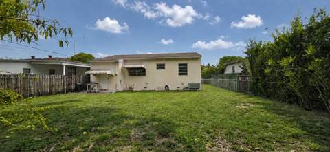 126 W 35th St, Hialeah FL - photo 14 of 18