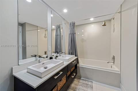45 SW 9th St 3405, Miami FL - photo 10 of 32