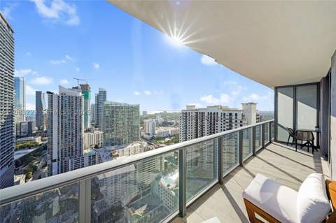 45 SW 9th St 3405, Miami FL - photo 18 of 32