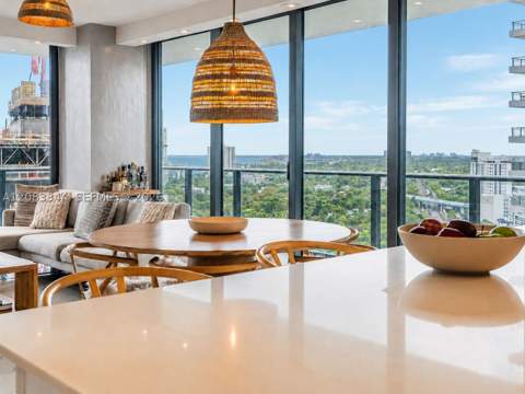 1300 S Miami Ave 2006, Miami FL - photo 9 of 33