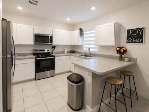 489 NE 4th St, Florida City FL - photo 10 of 37