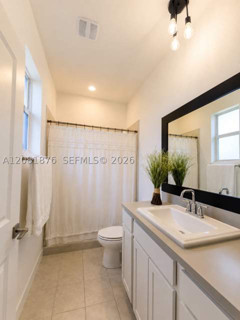 489 NE 4th St, Florida City FL - photo 23 of 37
