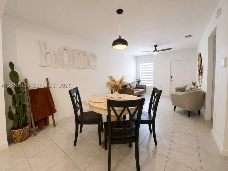 4 bedroom Townhouse at 489 NE 4th St, Fvp Subdivision, Florida City — photo 5
