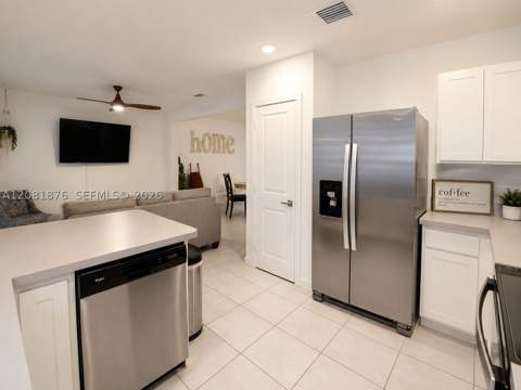 489 NE 4th St, Florida City FL - photo 9 of 37