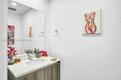 488 NE 18th St 2902, Miami FL - photo 14 of 35