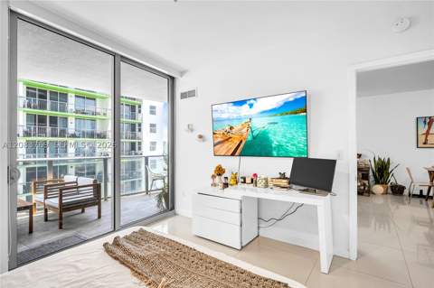 488 NE 18th St 2902, Miami FL - photo 16 of 35