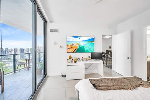 488 NE 18th St 2902, Miami FL - photo 18 of 35