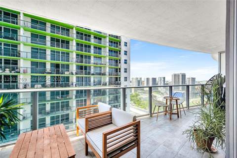488 NE 18th St 2902, Miami FL - photo 23 of 35