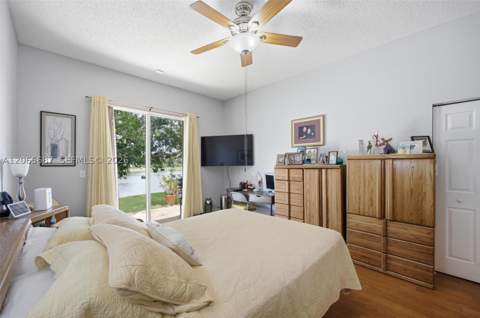 1920 SE 17th Ave, Homestead FL - photo 17 of 39