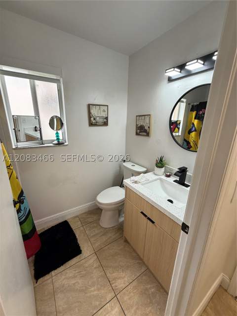 17479 SW 140th Ct, Miami FL - photo 9 of 39