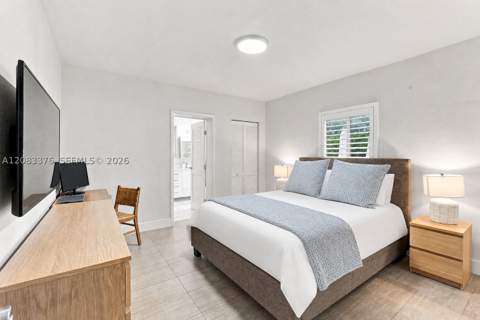 5763 SW 51st St, Miami FL - photo 10 of 29