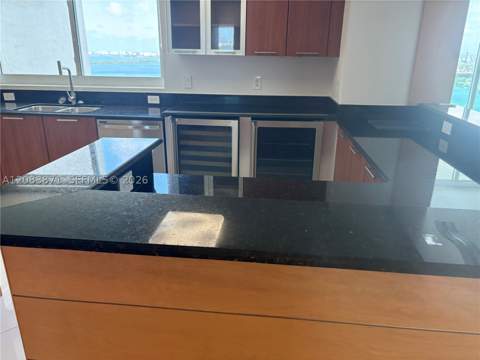 1800 N Bayshore Dr 3601, Miami FL - photo 7 of 56