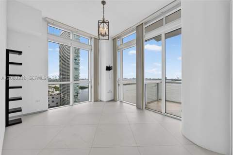 480 NE 30th St 2201, Miami FL - photo 11 of 24
