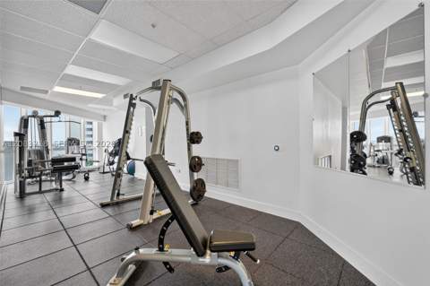 480 NE 30th St 2201, Miami FL - photo 20 of 24