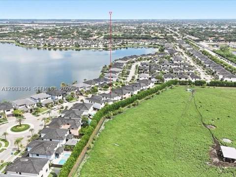 15603 NW 88th Ave, Miami Lakes FL - photo 22 of 33