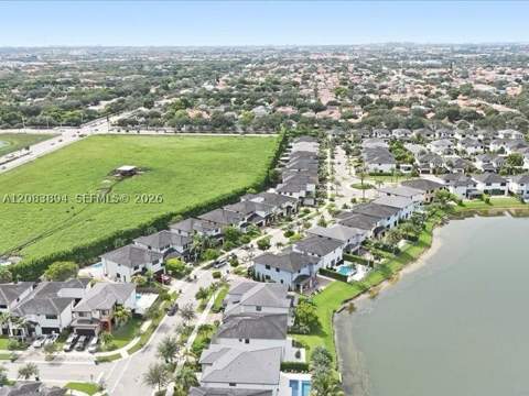 15603 NW 88th Ave, Miami Lakes FL - photo 24 of 33