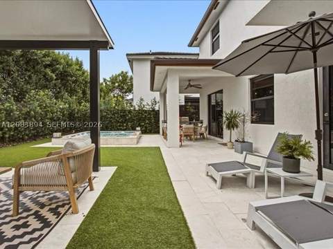 15603 NW 88th Ave, Miami Lakes FL - photo 6 of 33