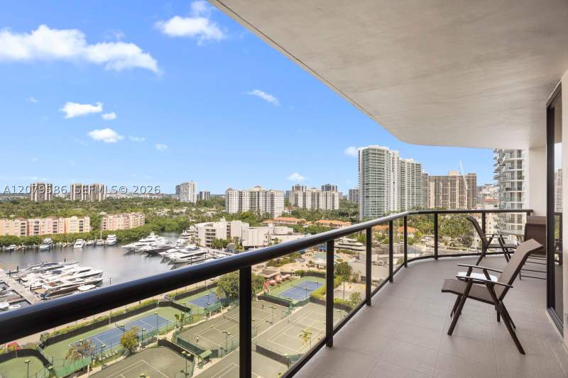 2 bedroom Condominium at 19667 W Turnberry Way 15-G, Turnberry Isle South Cond, Aventura — photo 2