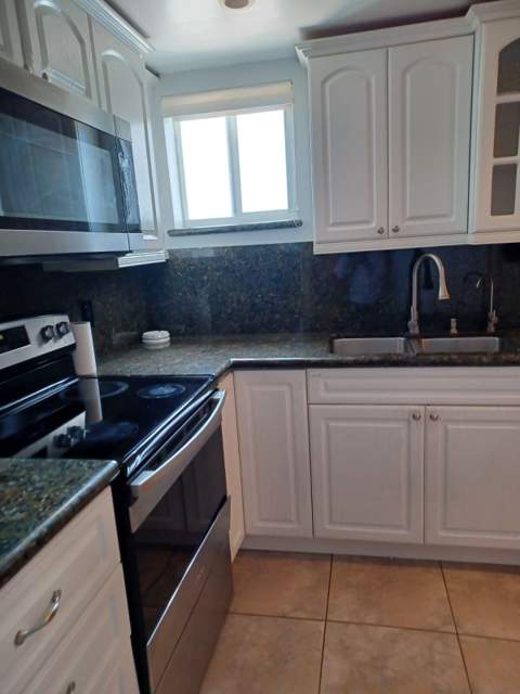 8001 N Crespi Boulevard 2C, Miami Beach FL - photo 16 of 24
