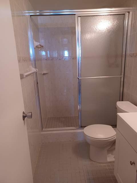 8001 N Crespi Boulevard 2C, Miami Beach FL - photo 23 of 24