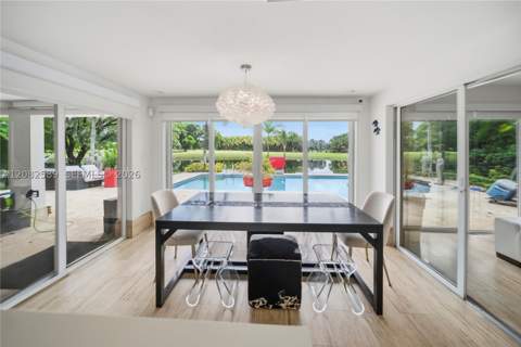 9448 NW 54th Doral Cir Ln, Doral FL - photo 15 of 50