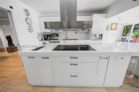 9448 NW 54th Doral Cir Ln, Doral FL - photo 9 of 50